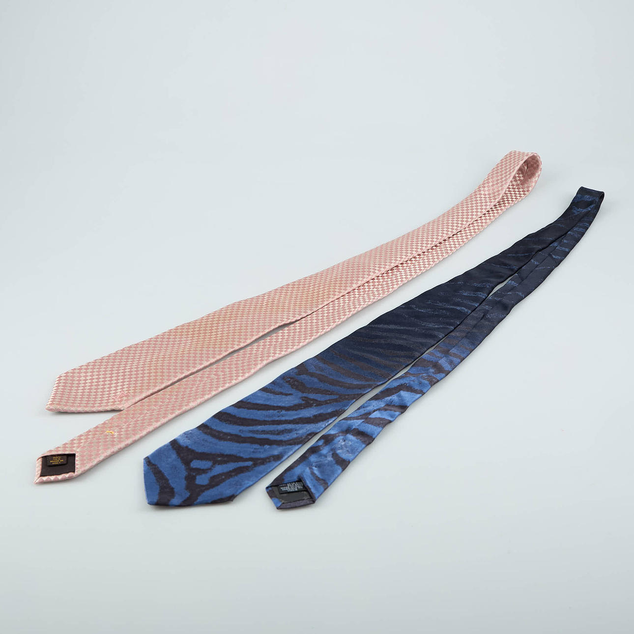 TIES, 2 pcs, silk, Louis Vuitton, Roberto Cavalli.