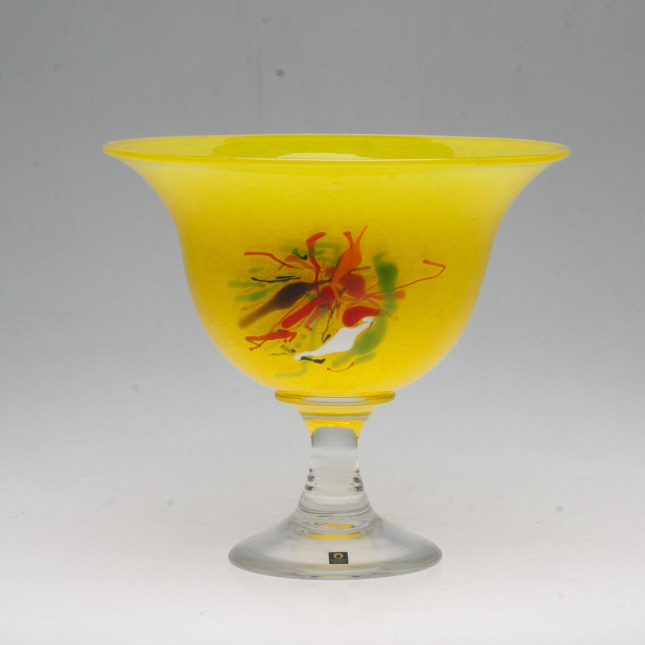 SKÅL på fot, konstglas, Pukeberg. 1900-tal.