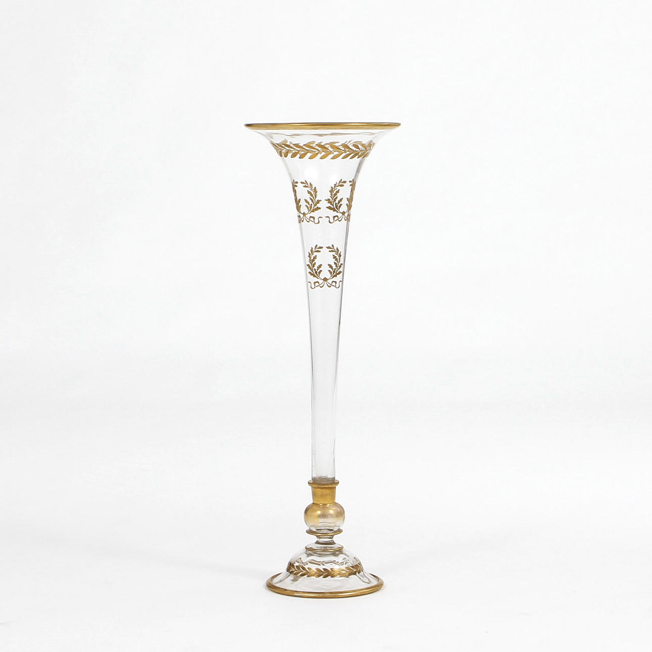 GOLVVAS, glas, sannolikt Frankrike 1800-talets senare hält.