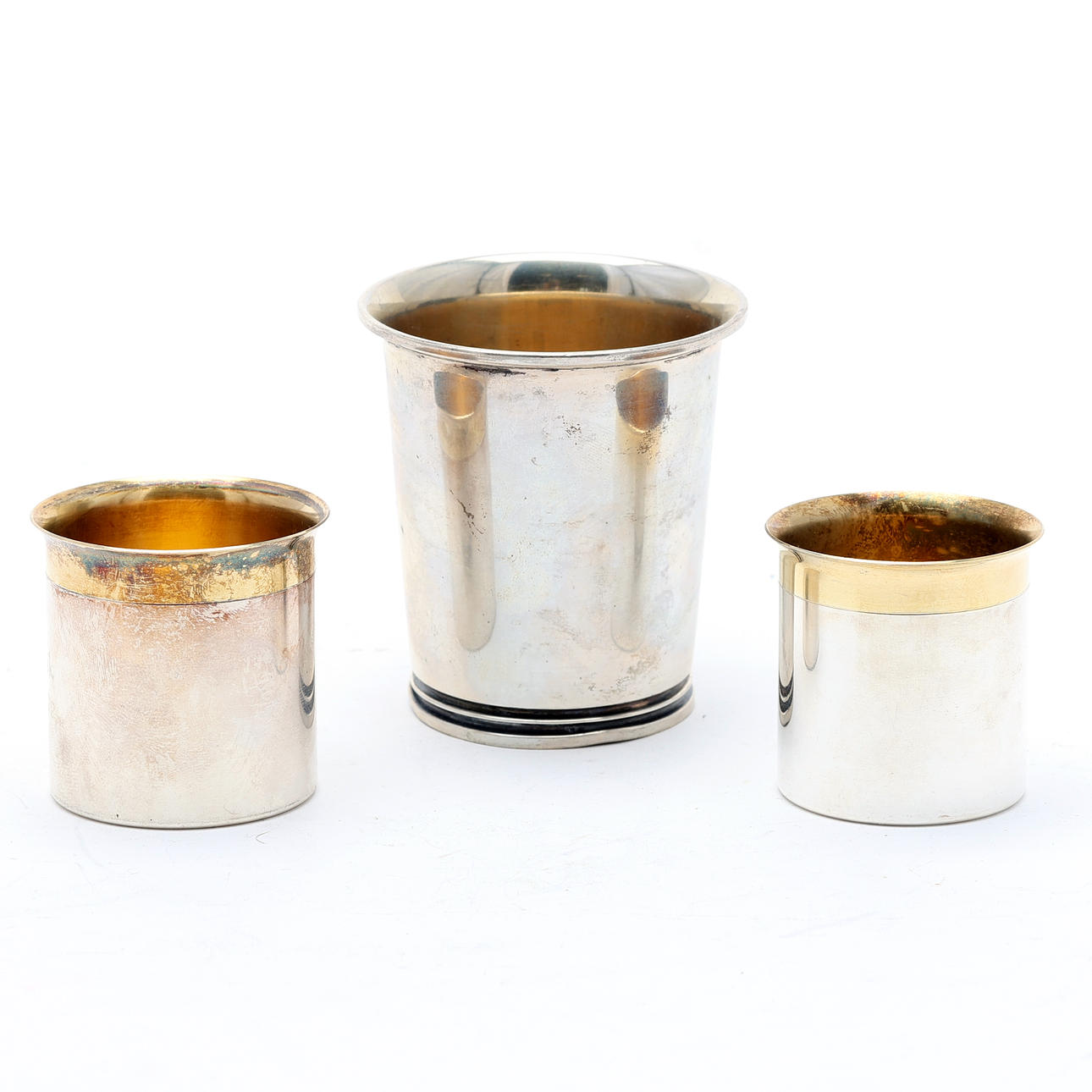 BEAKERS. Silver, 3 pcs.
