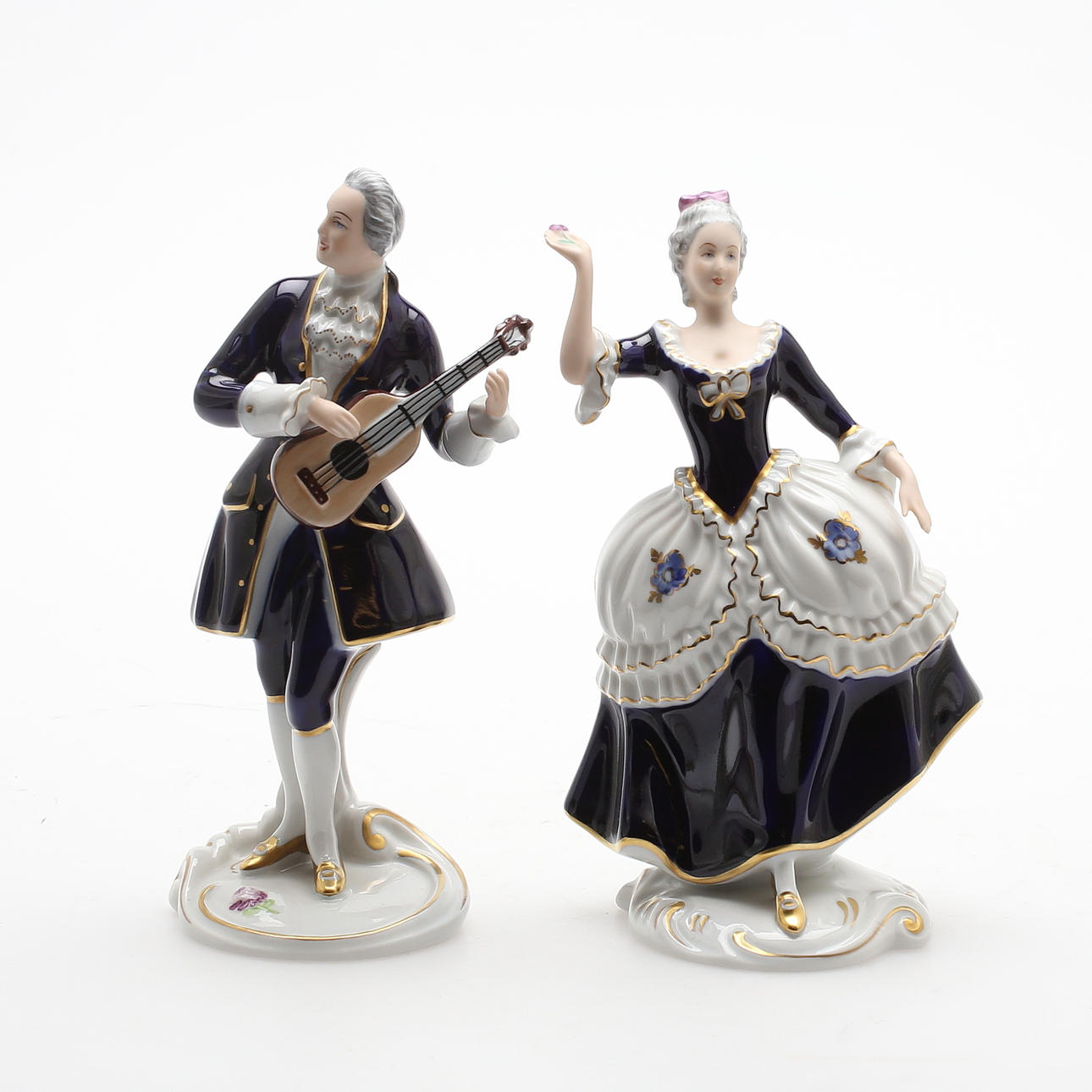 FIGURINER, ett par, porslin, Royal Dux, 1900-tal.