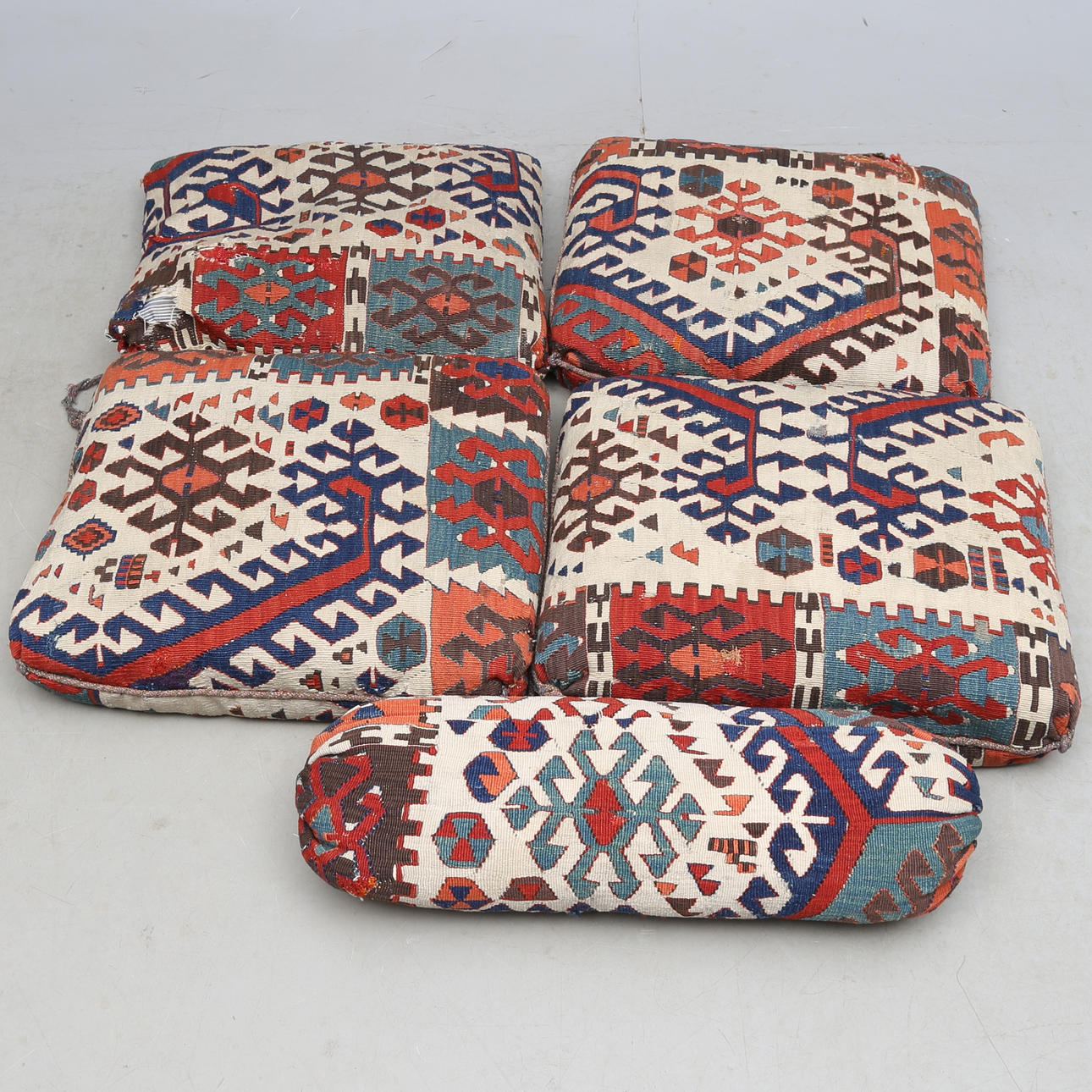 KUDDAR, 4+1 st, orientaliska, Kelim.