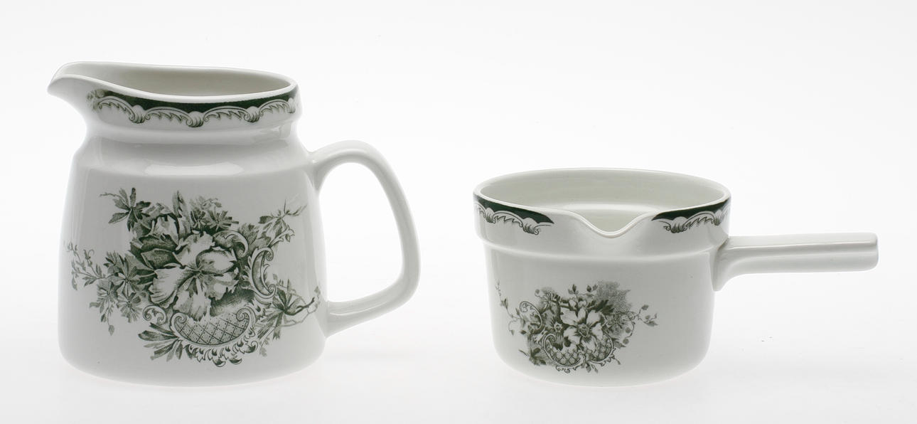 SÅSKANNA och TILLBRINGARE, keramik, "Gröna Anna", Rörstrand.