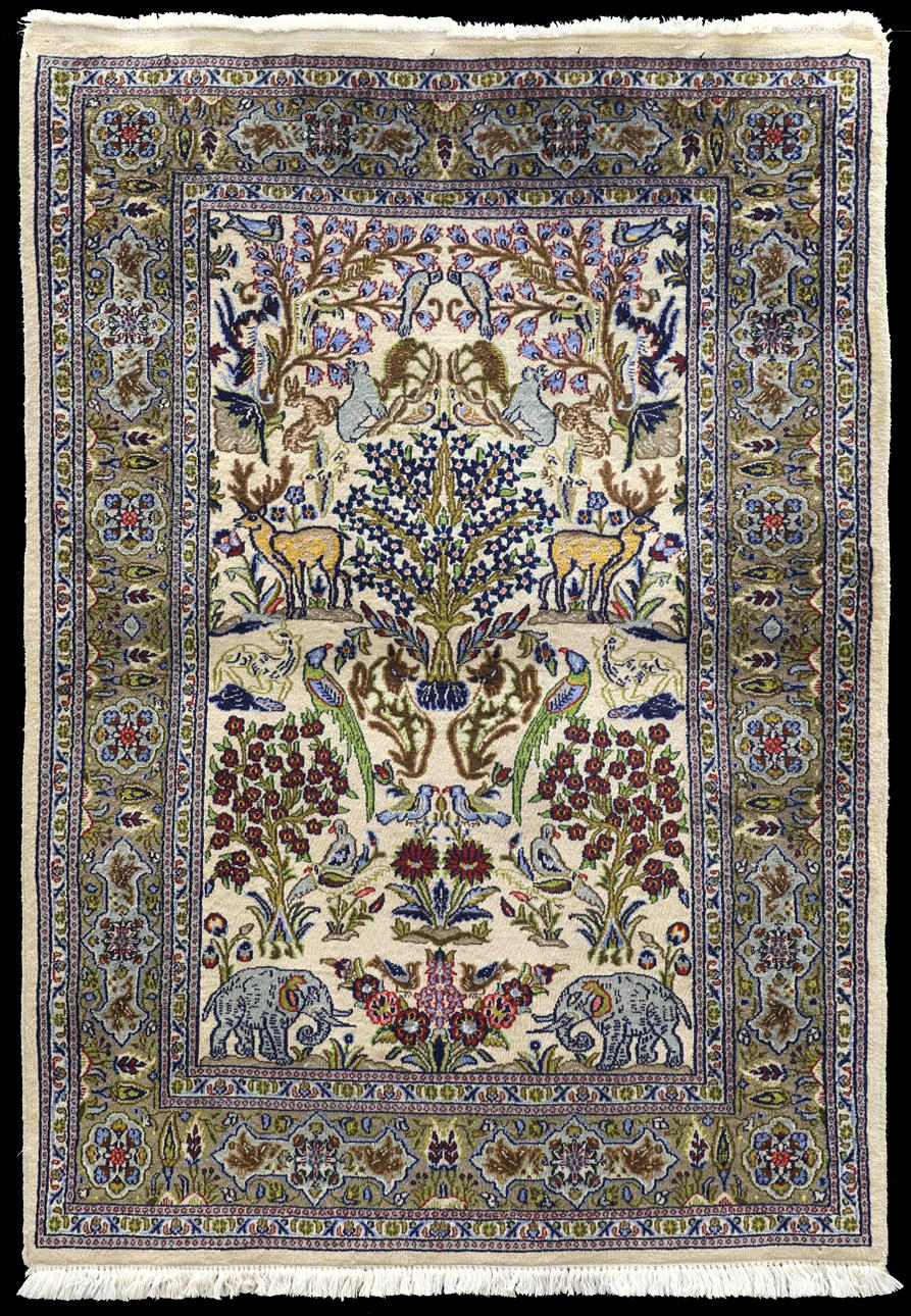 MATTA, Figural Ghom med silkesinslag, 147 x 103 cm.