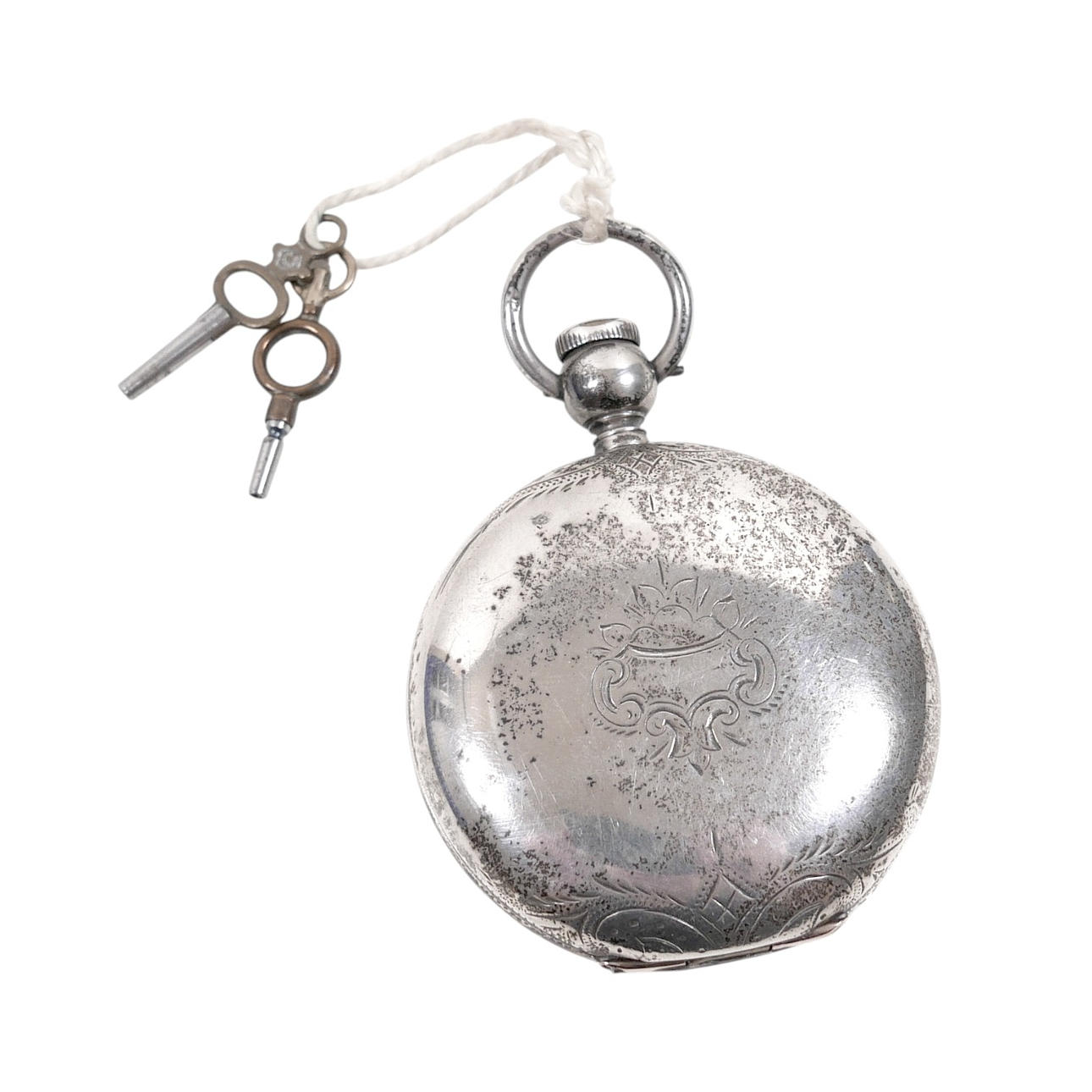 A SILVER METAL CASED POCKET WATCH.