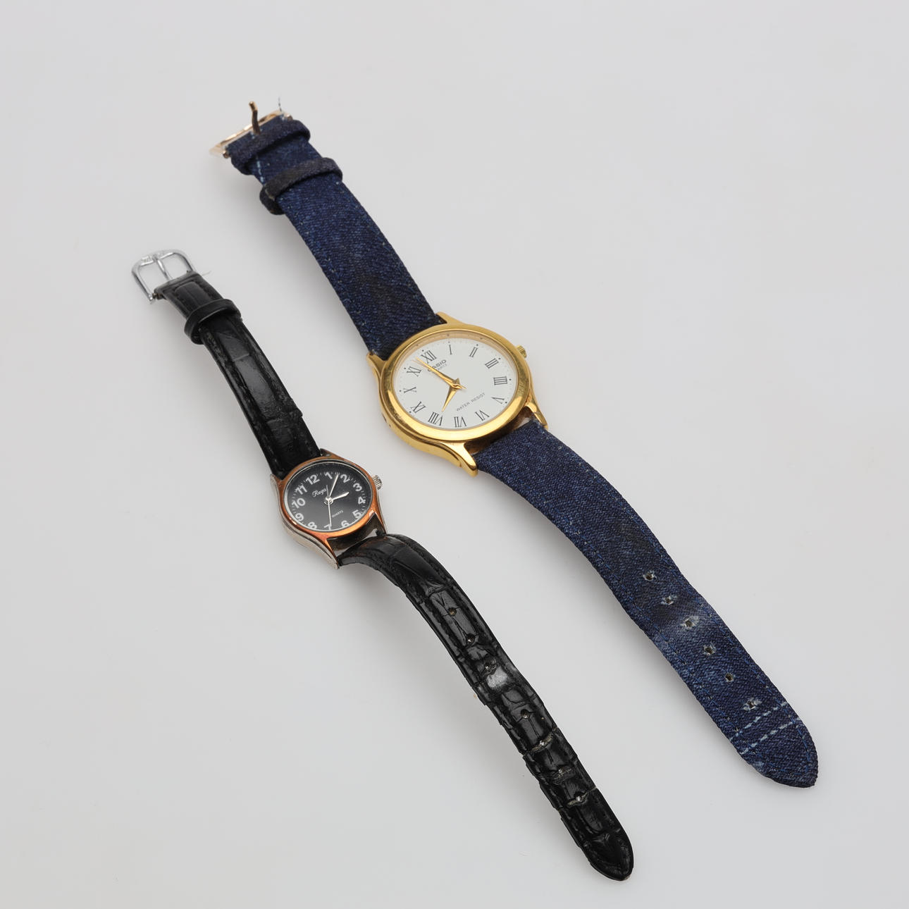 WRISTWATCH 2 pieces Casio and Regal.