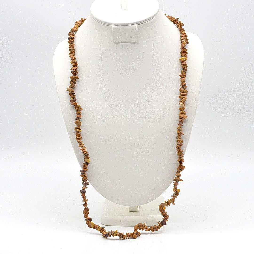 CHRYSOBERYL NECKLACE, ENDLESS CHAIN, CIRCA 1970S, APPROX. 43CM.