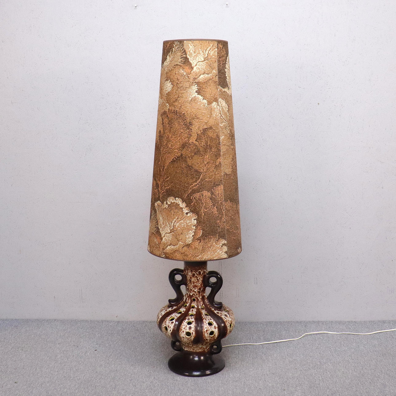 FLOOR LAMP, ceramic, West Germany, 1960s/70s.