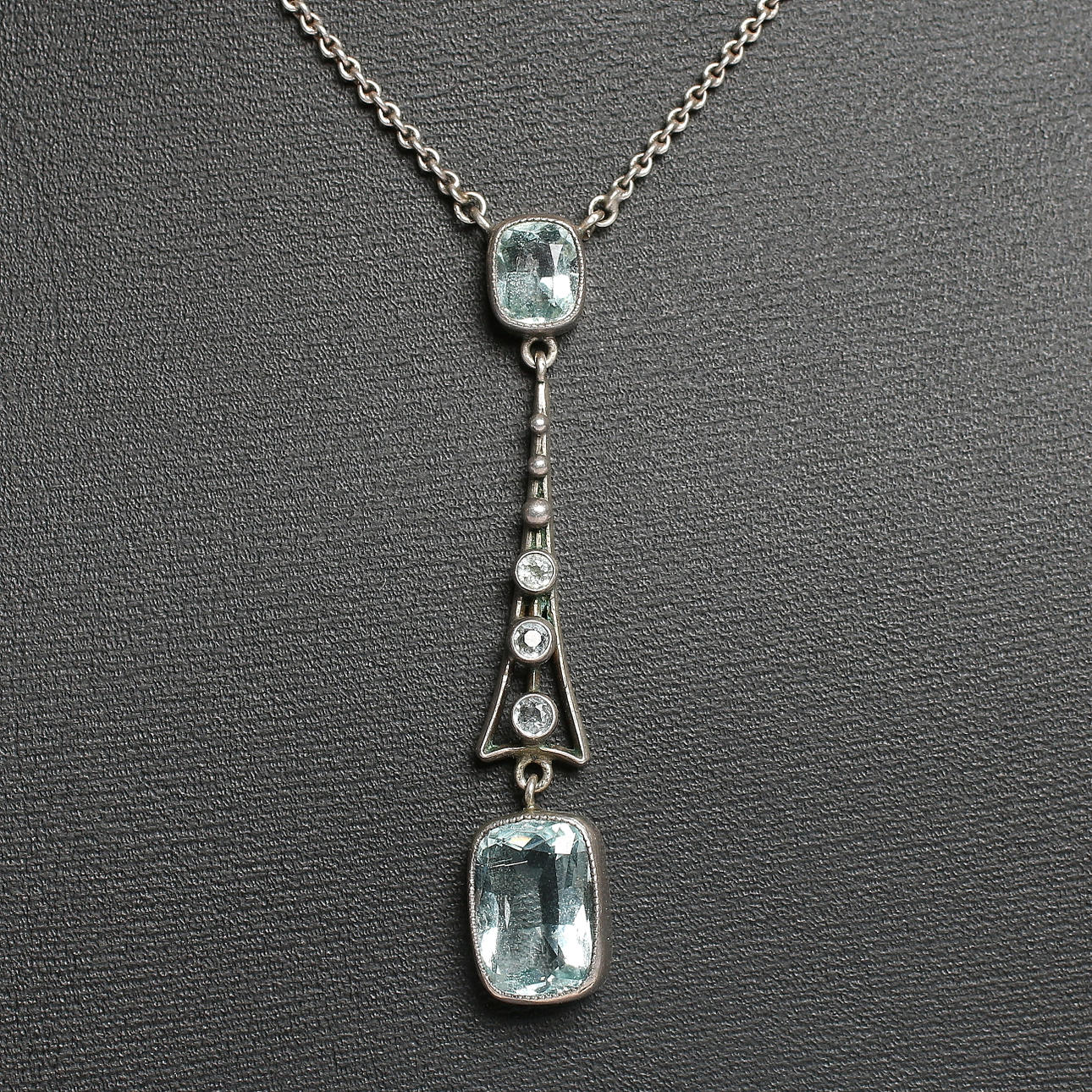 COLLIER, silver och akvamariner, Art Deco, 1920/30-tal.