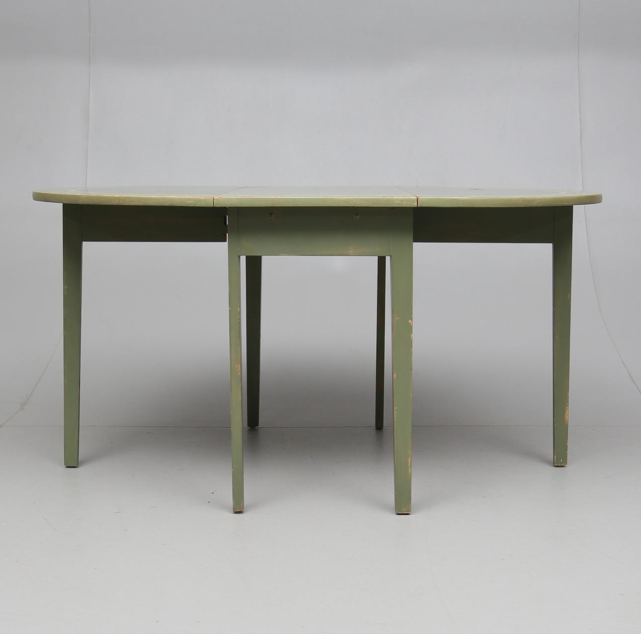 SLAGBORD, 1900-talets första hälft.