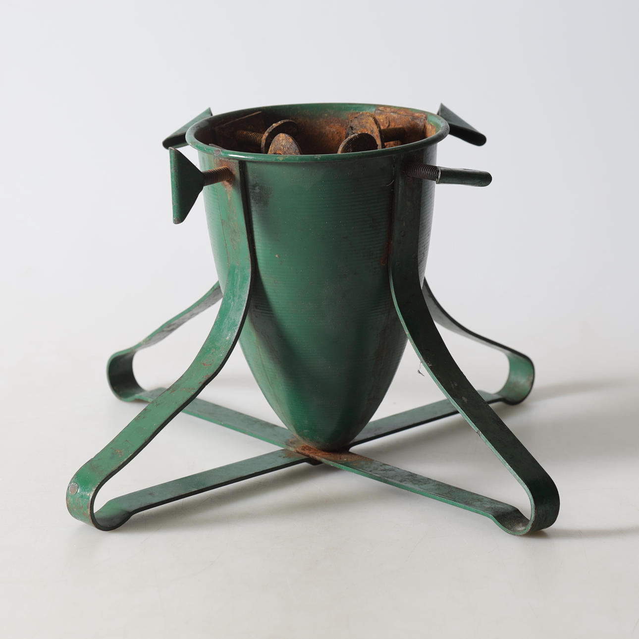 JULGRANSFOT, metall, Kockums, Ronneby, 1900-tal.