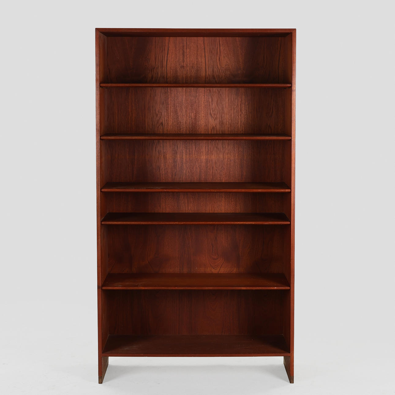HANS J. WEGNER. Teak bookcase, model RY 5, Ry Møbler.