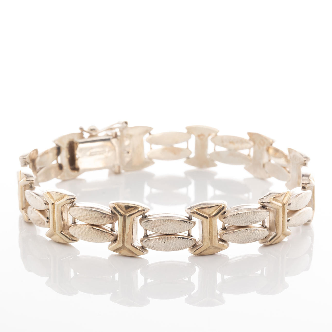 BRACELET, Sterling silver.