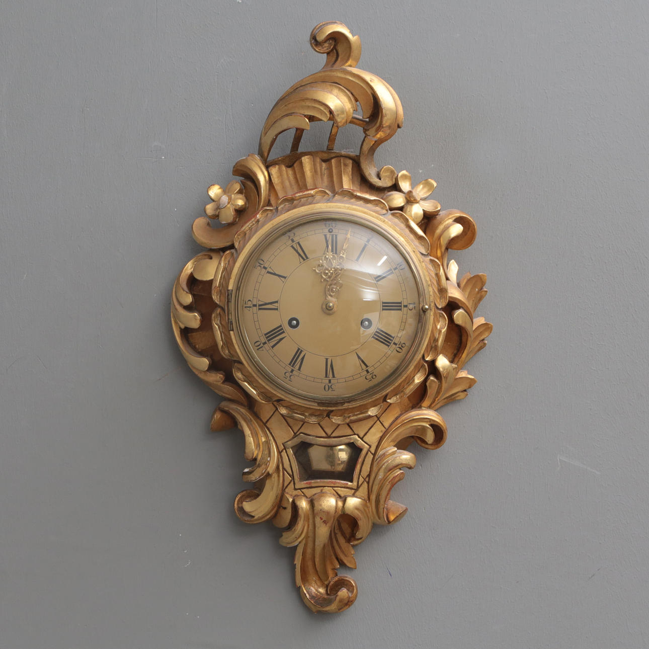WALL CLOCK, likely 1940s.