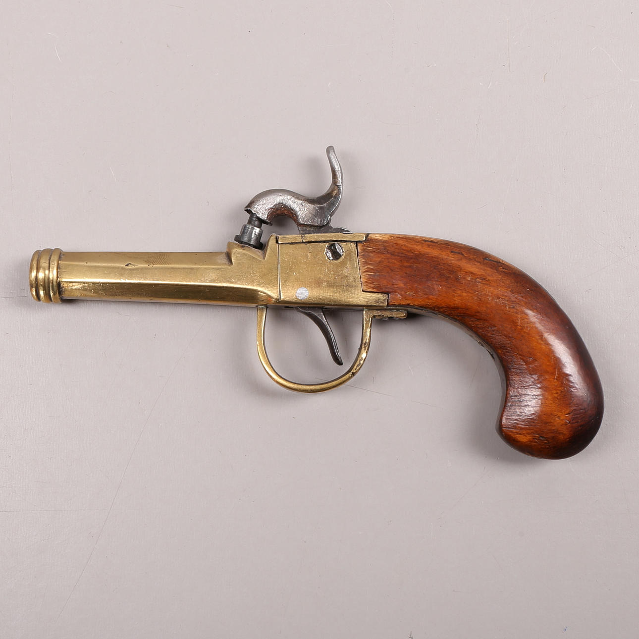 PERCUSSION PISTOL, pocket model, 19th century.
