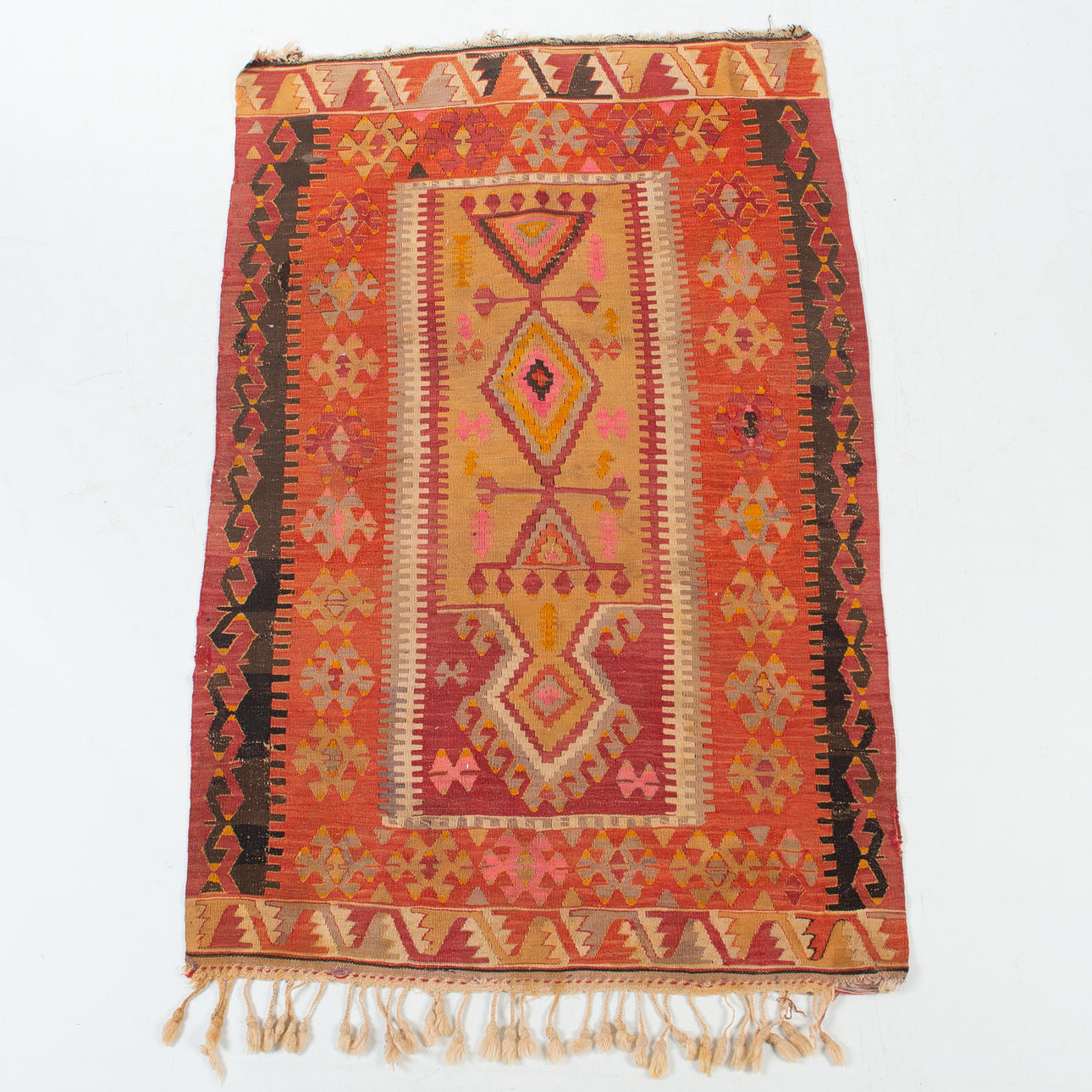 KILIM RUG.