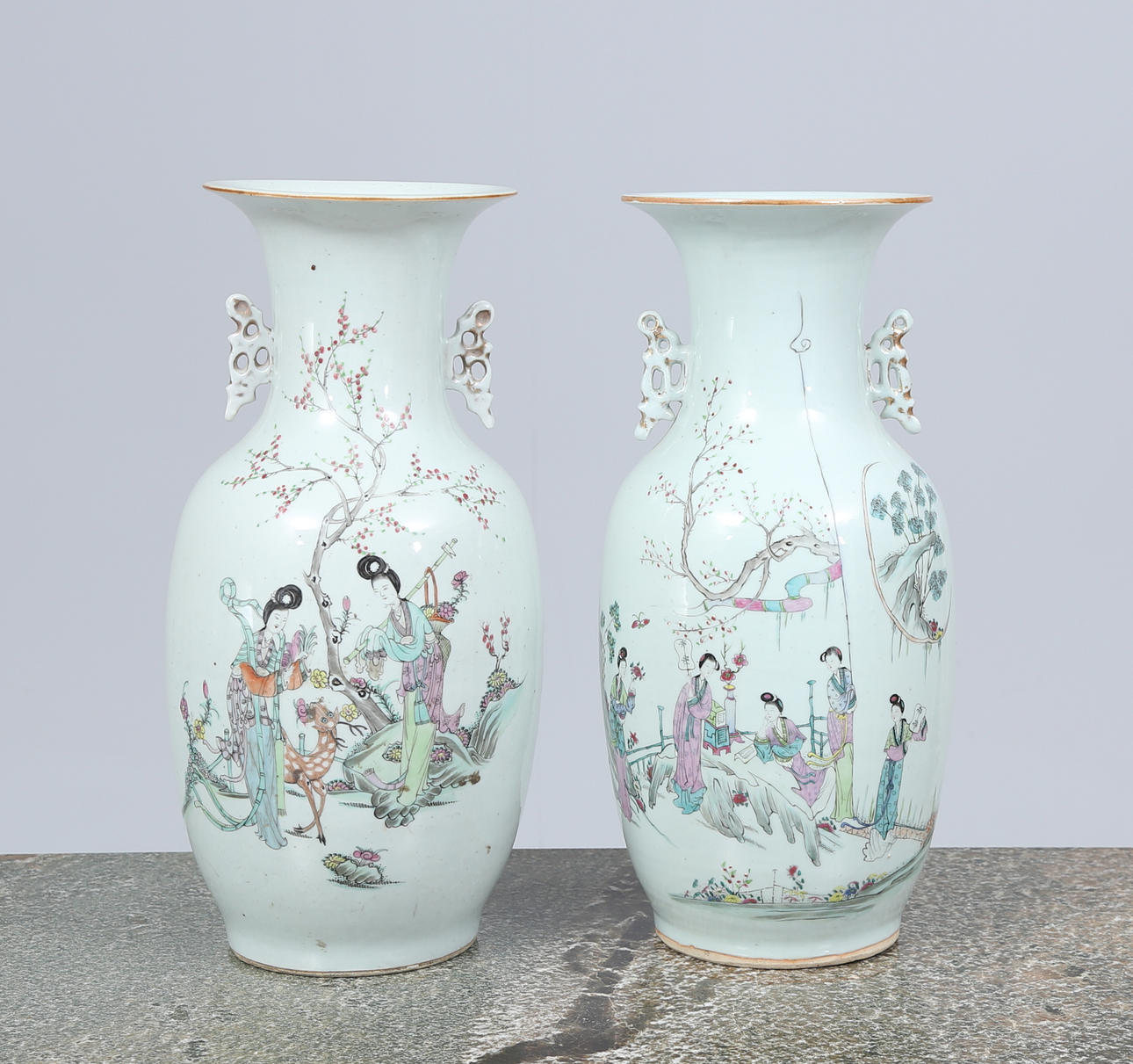 VASES, 2 pcs, porcelain, China.