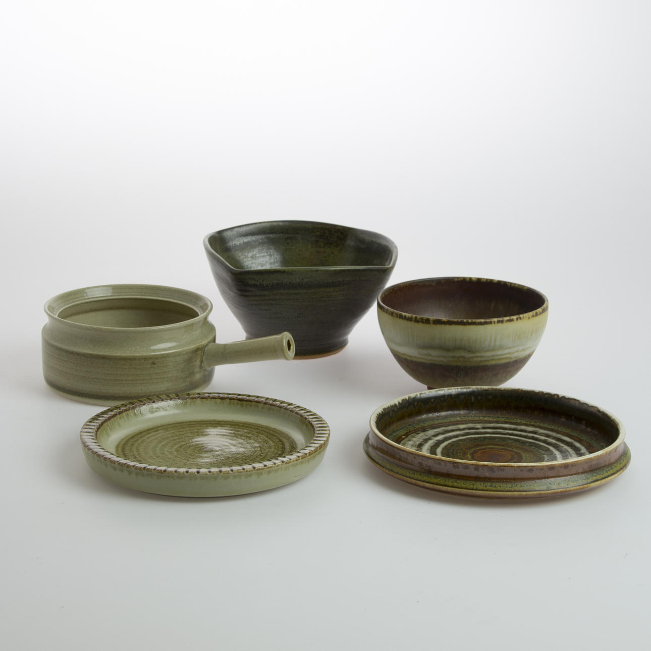 SKÅLAR SAMT FAT, 5 delar, Höganäs.