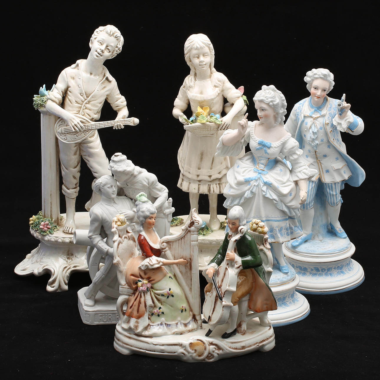 FIGURINER, 6 st, porslin, rokokostil.