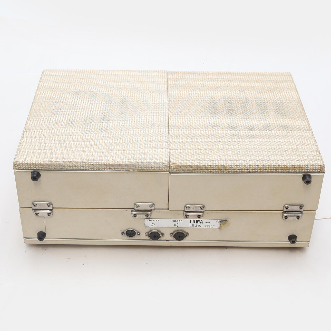 RECORD PLAYER, Luma, in case with speakers.