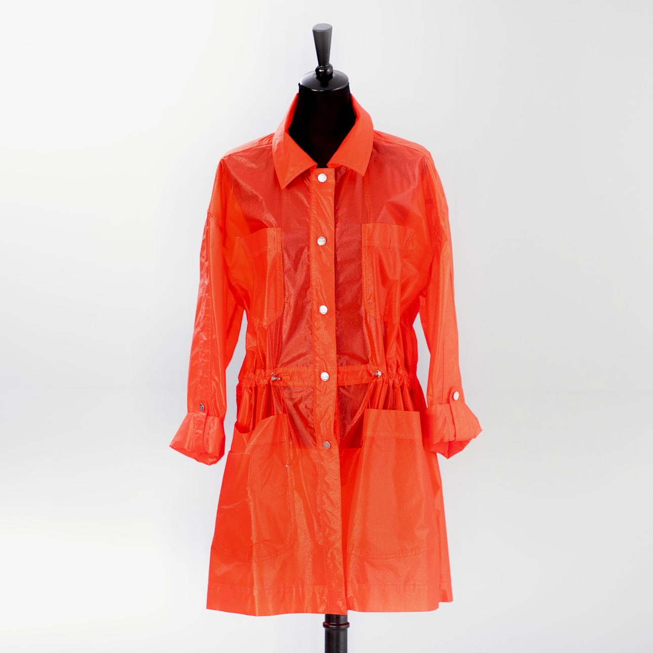 CHANEL. Raincoat / trench coat, FR 40.