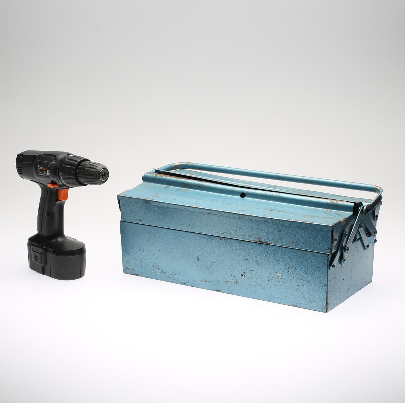 VERTYGSLÅDA OCH VERKTYG, 2000-tal.