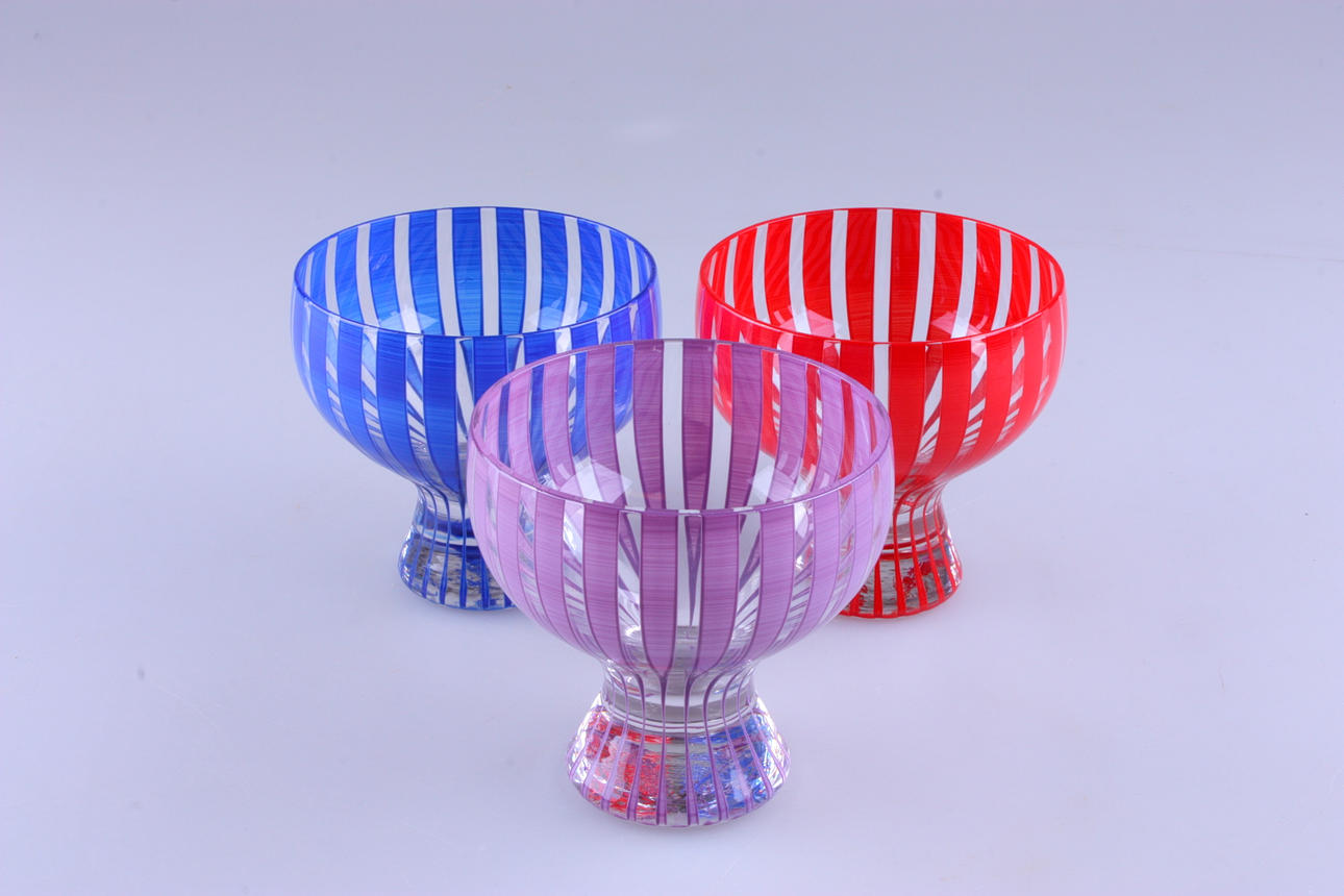 DESSERTSKÅLAR, 3 st, "Strikt", Bengt Orup, Johansfors.