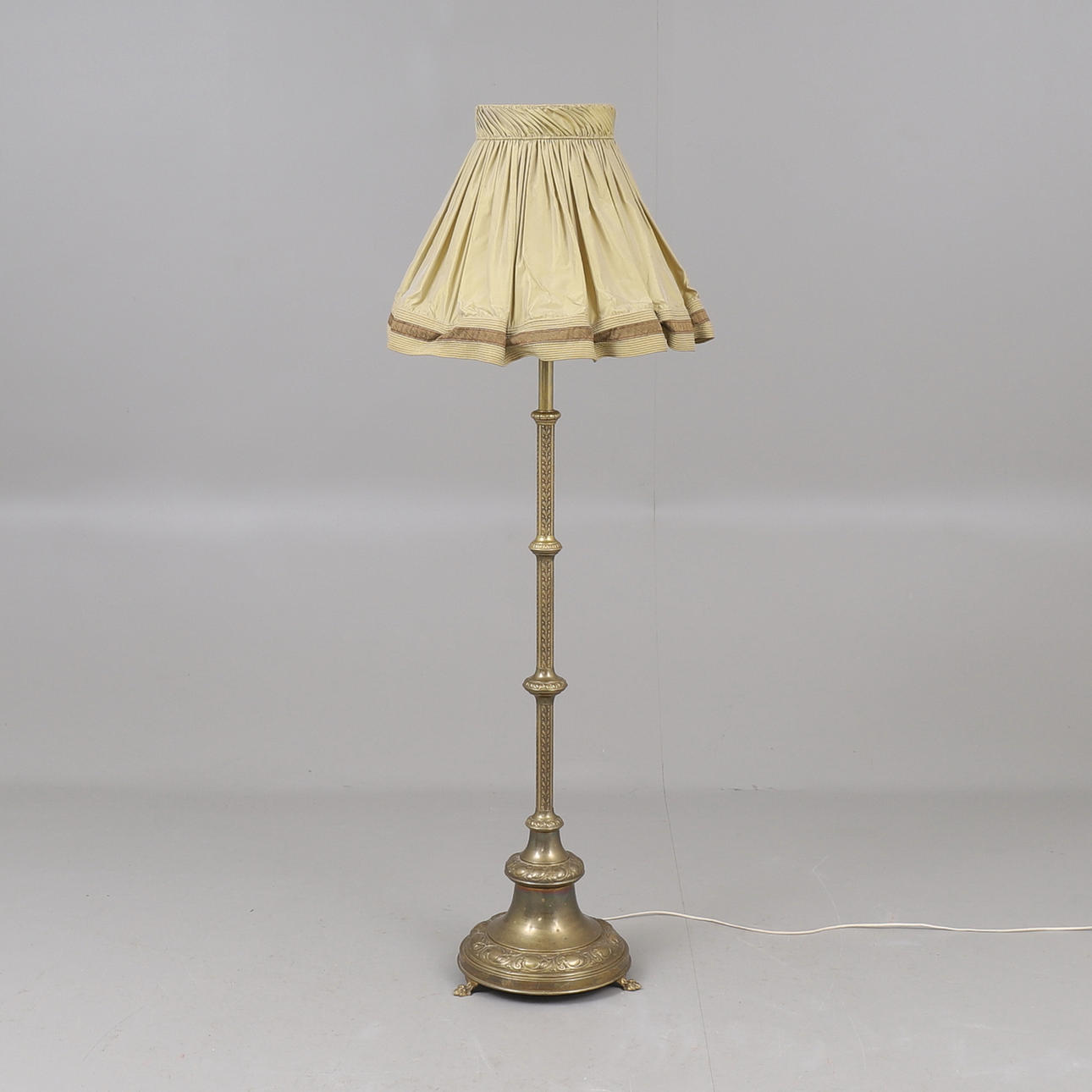 FLOOR LAMP, metal, 19th/20th century.