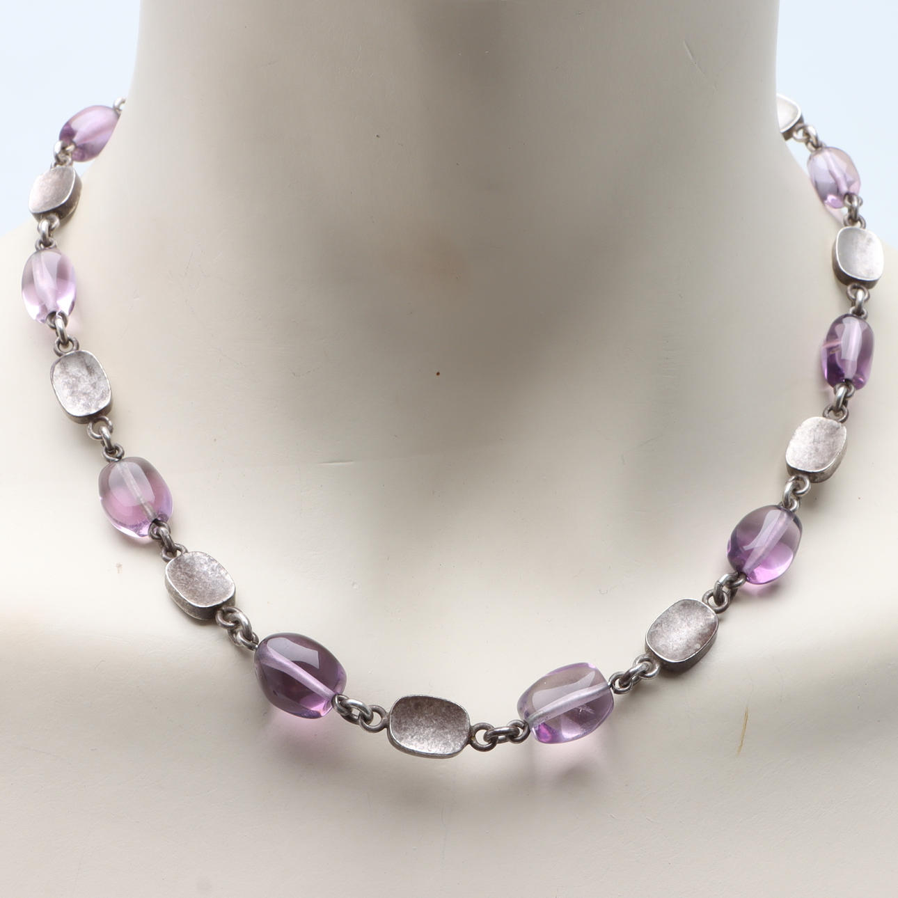 ARVO SAARELA. Necklace, silver & amethysts.