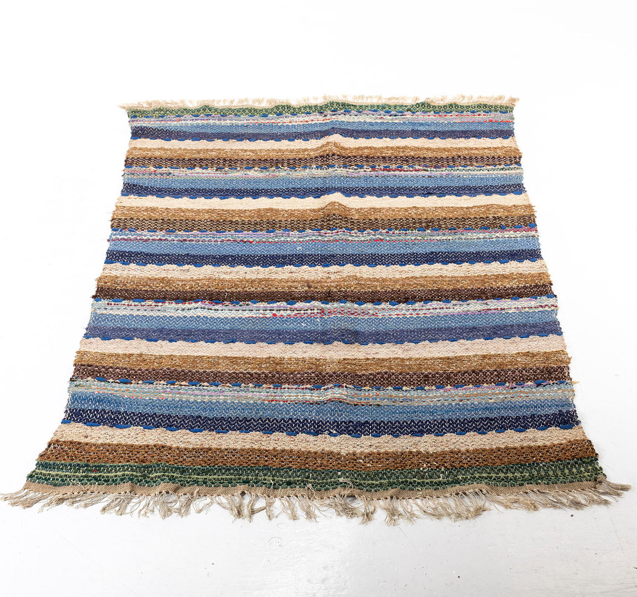 RUG, so-called rag rug, approx. 191 x 119 cm.