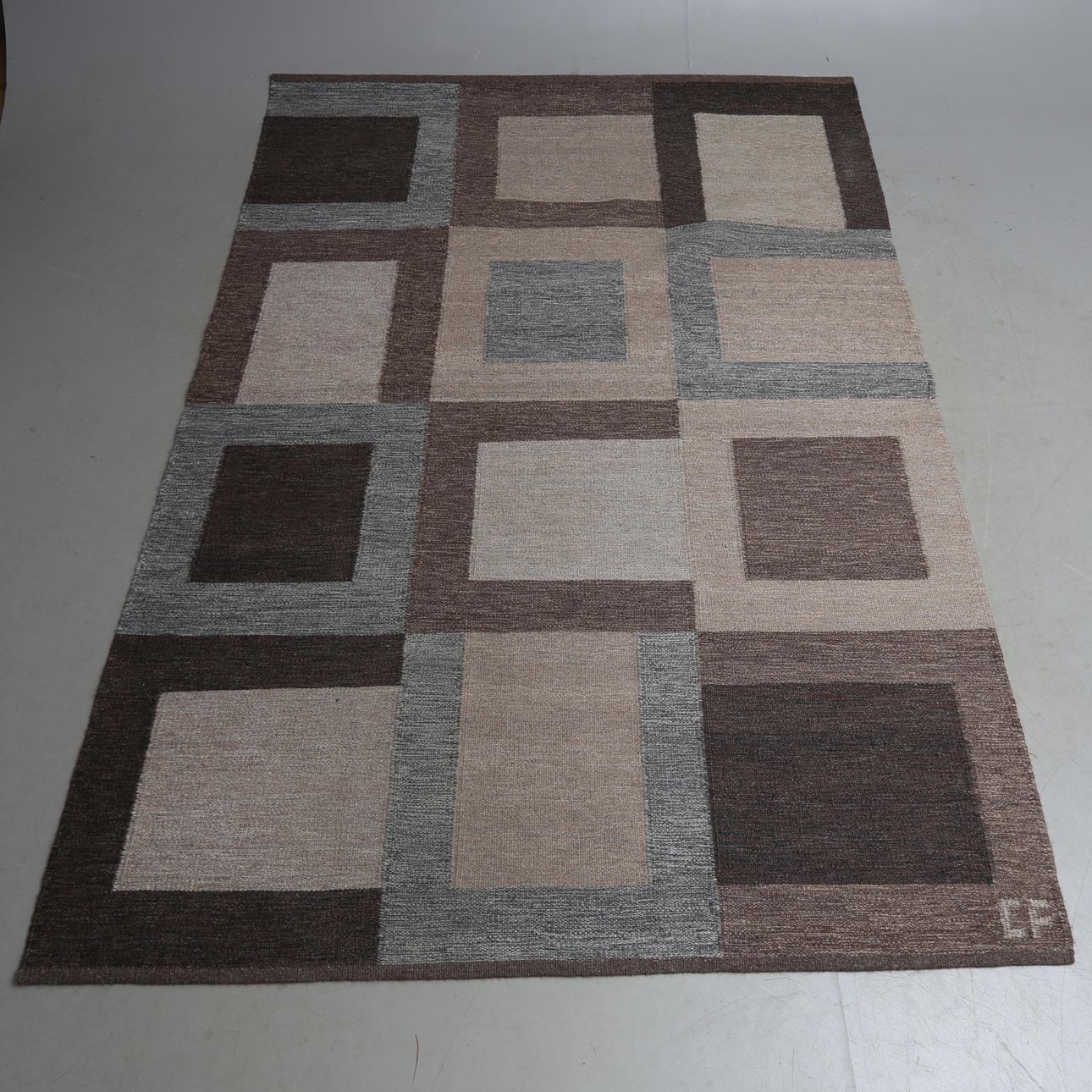 MATTA, röllakan, monogramsignerad CF, ca 244 x 174 cm.