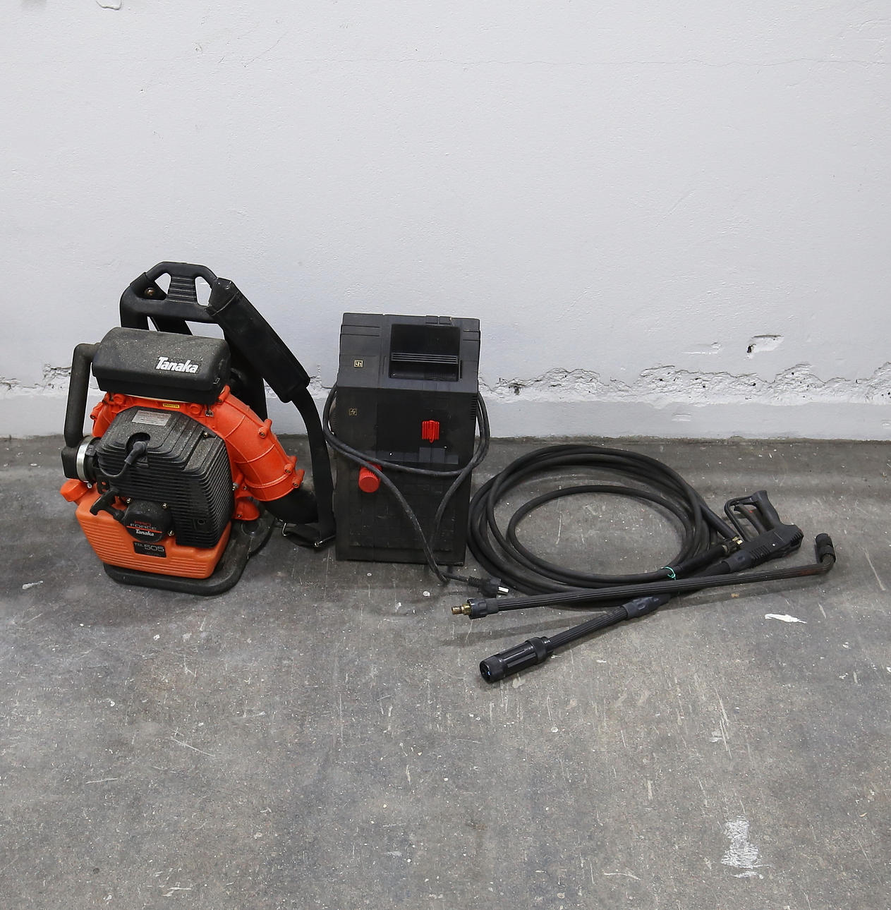 LÖVBLÅS, Tanaka, SAMT HÖGTRYCKSTVÄTT, 2000-tal.