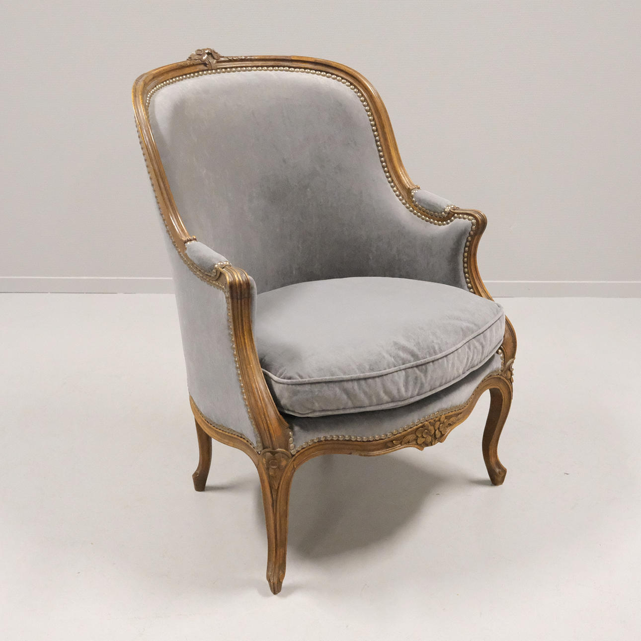 BERGÈRE, ROCOCO STYLE.