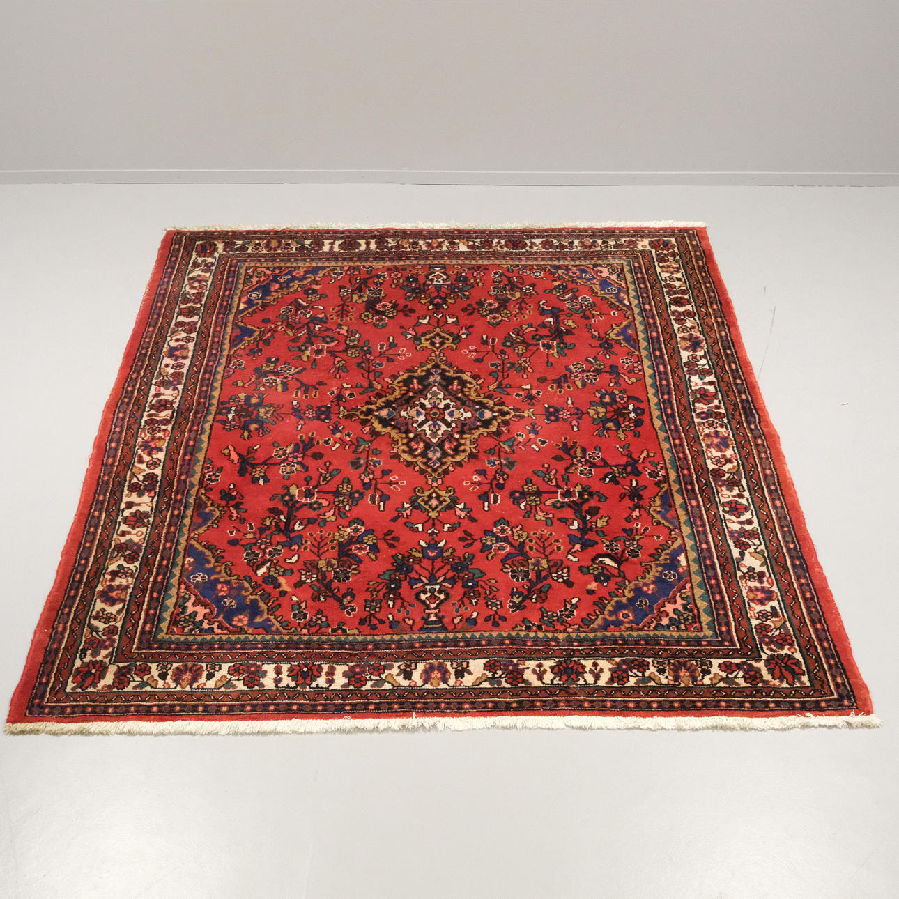 HAND-KNOTTED CARPET, ORIENTAL.