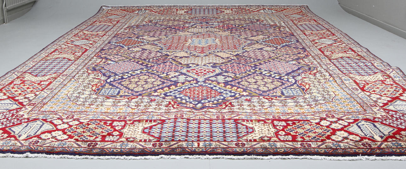 MATTA, Orientalisk, Nadjafabad, 412 x 290 cm.
