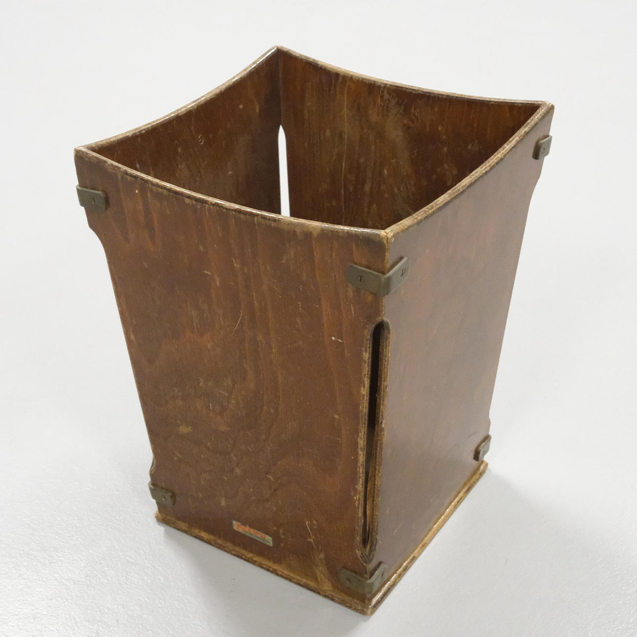 LOG BASKET, NIPU MÖBLER.