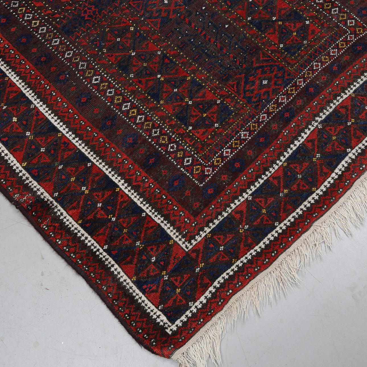 MATTA, orientalisk, ca 189 x 117 cm.