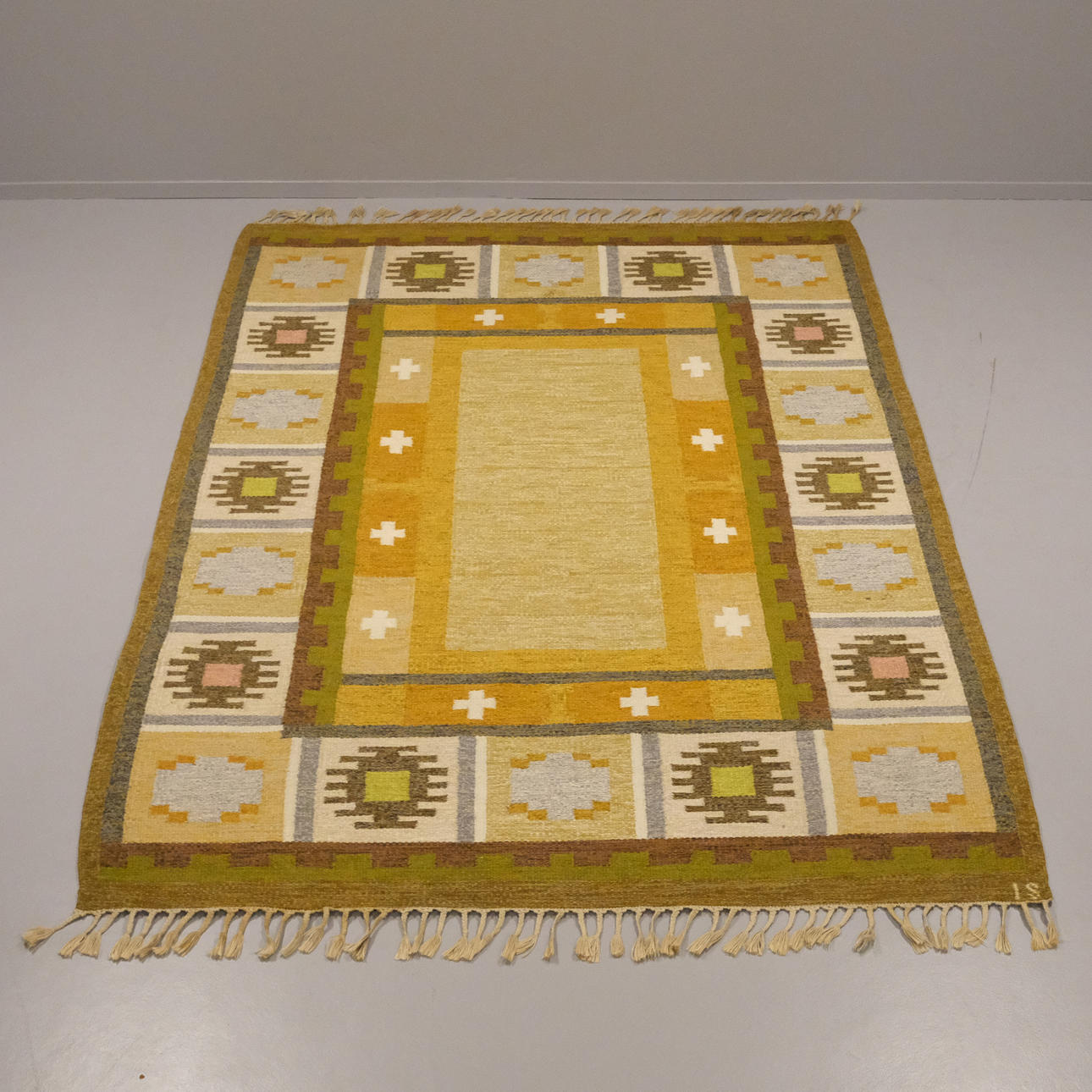 INGEGERD SILOW. CARPET, RÖLAKAN, "BÅSTAD".