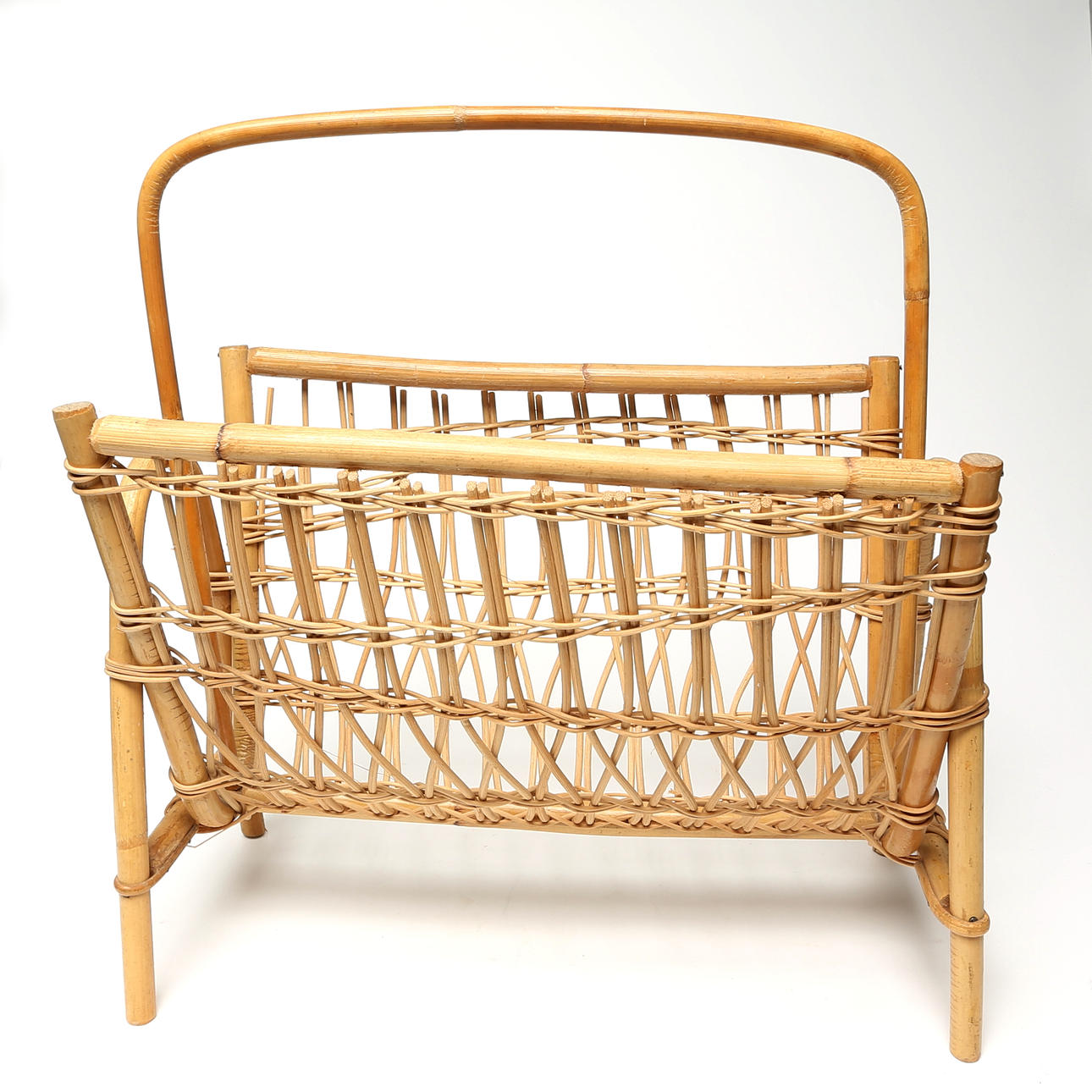 MAGAZINE RACK, rattan.