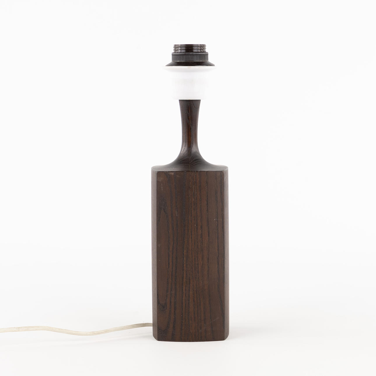 TABLE LAMP. Dark-stained pine, approx. 1970s.