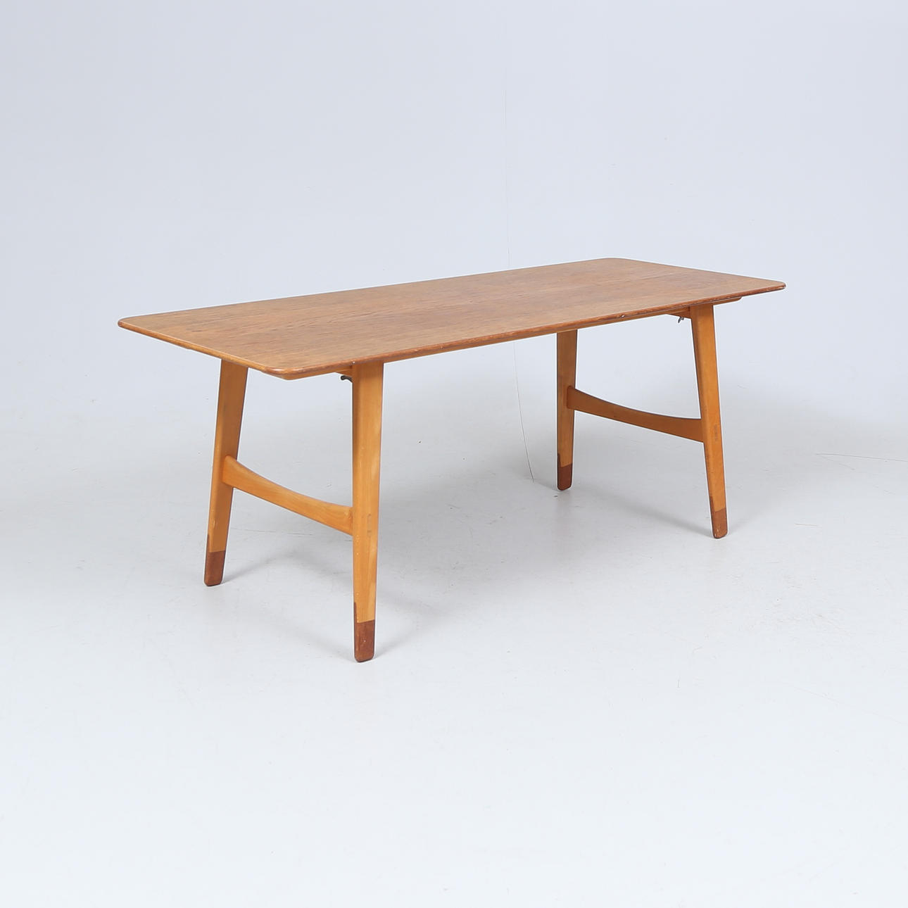 COFFEE TABLE, 1950s/60s.