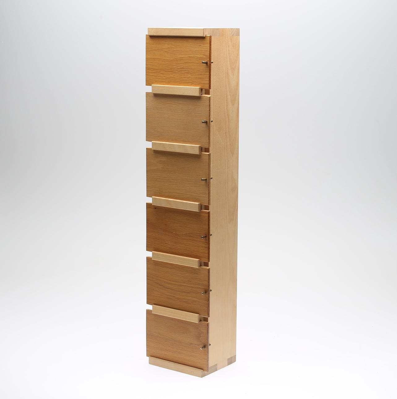 VÄGGSKÅP, Carl Malmstens Skola, Stockholm, 1900-/2000-tal.