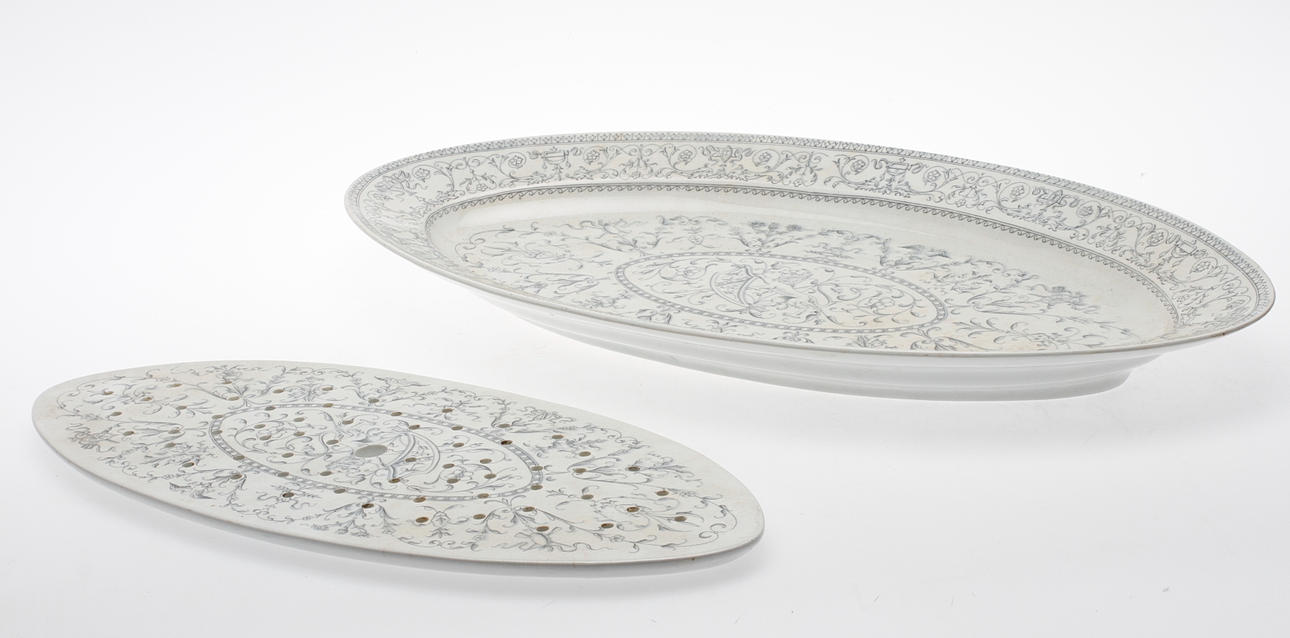 FISKFAT, 2 delar, ironstone, "Sture", Rörstrand, 1800-tal.