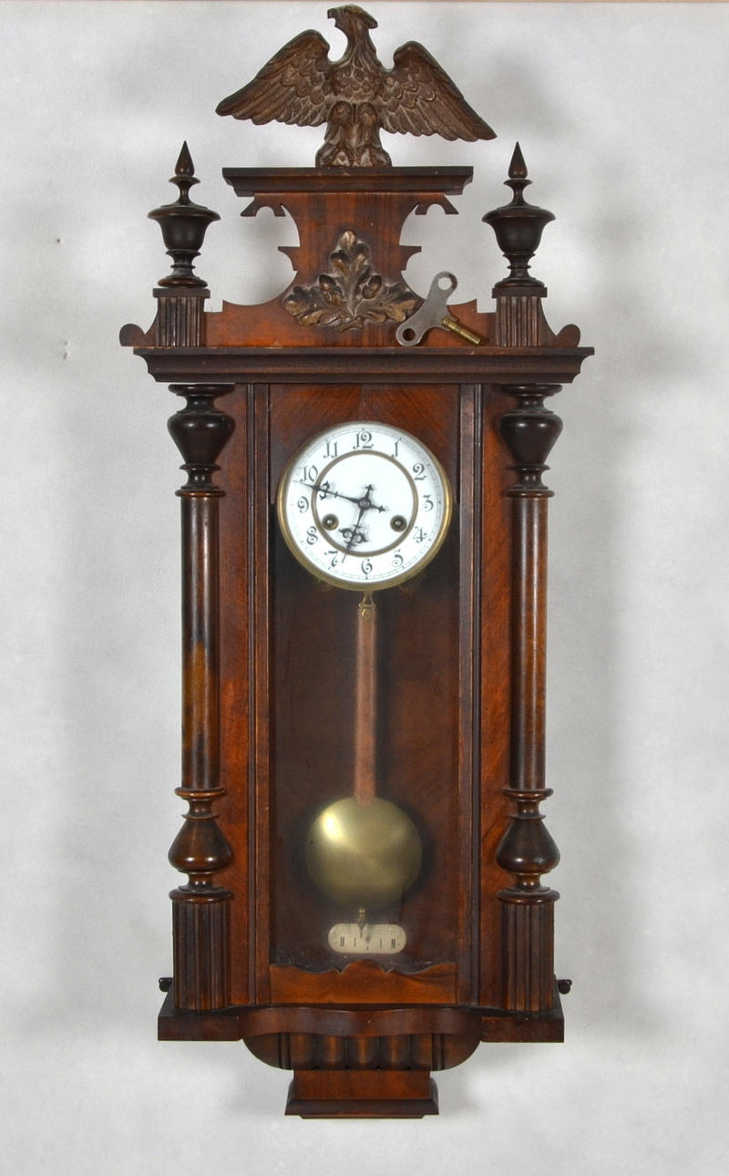 VÄGGUR, Junghans, nyrenässans omkring 1900.