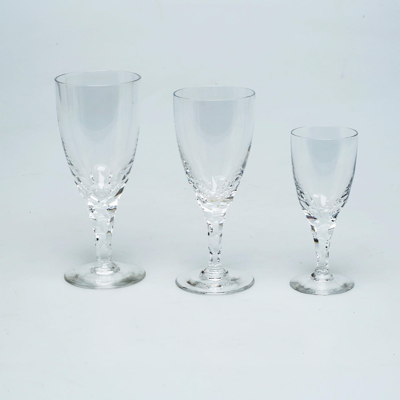 GLASSERVIS, 27 delar, "Carina", Ingeborg Lundin, Orrefors, signerade OF.