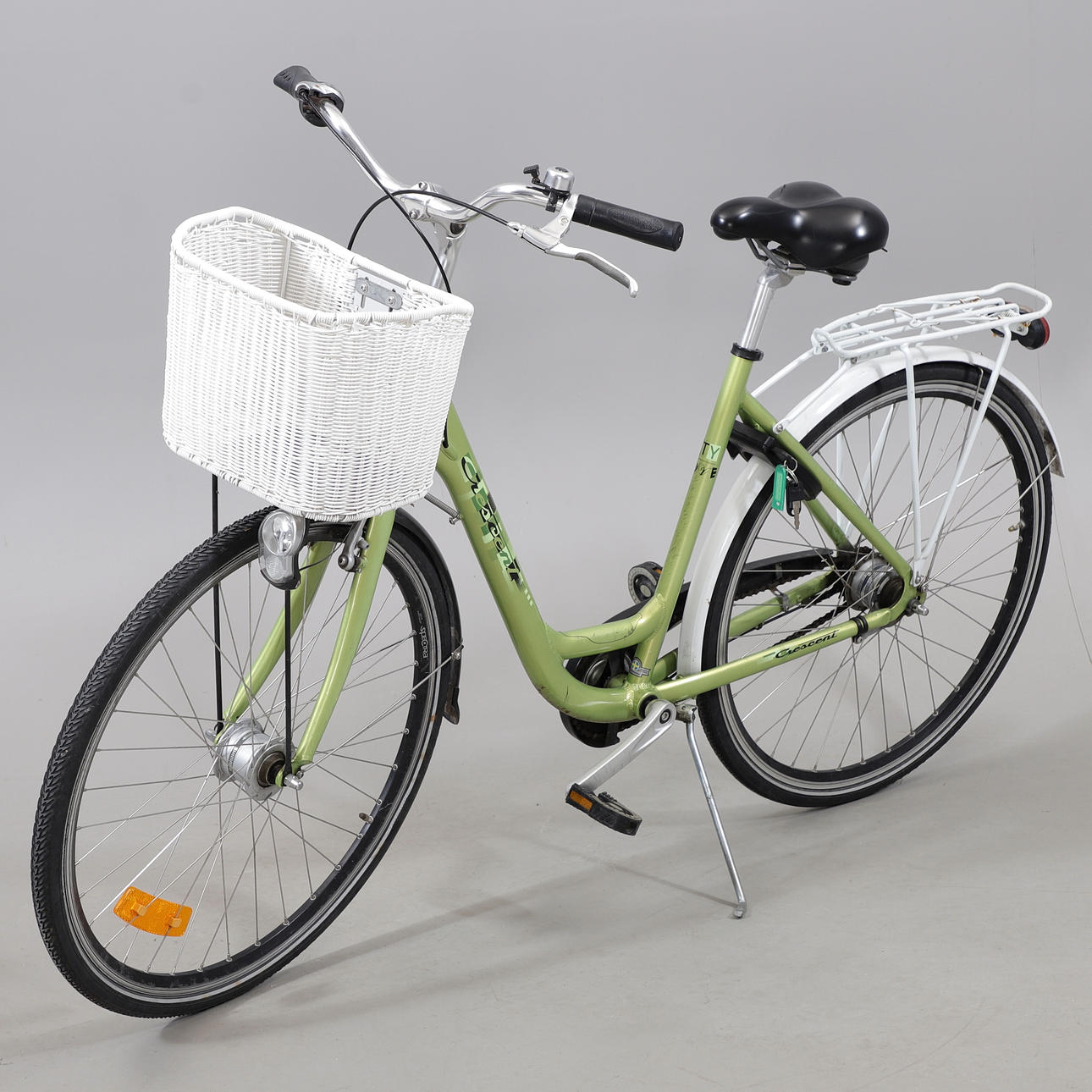 BICYCLE, 28", Crescent, "City".