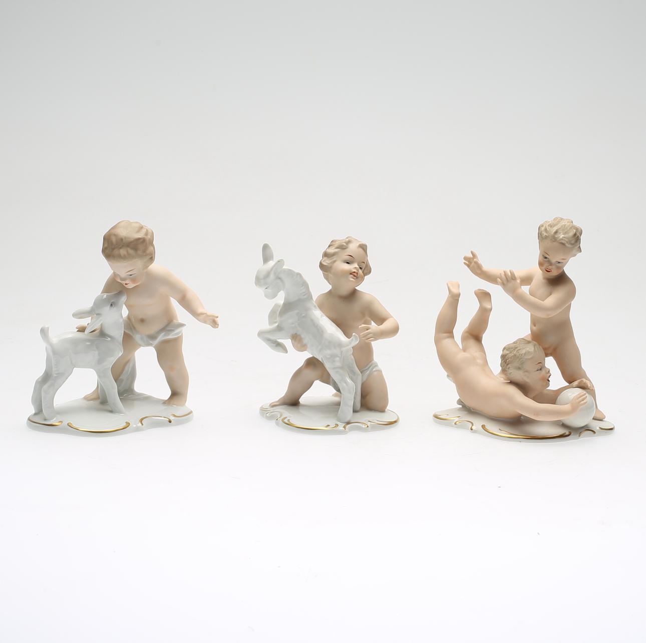 FIGURER, 3 st, porslin, Wallendorf, Tyskland, 1900-tal.