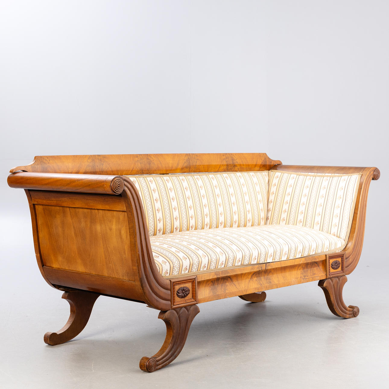 Biedermeier sofa, Northern Germany, 1830/40.