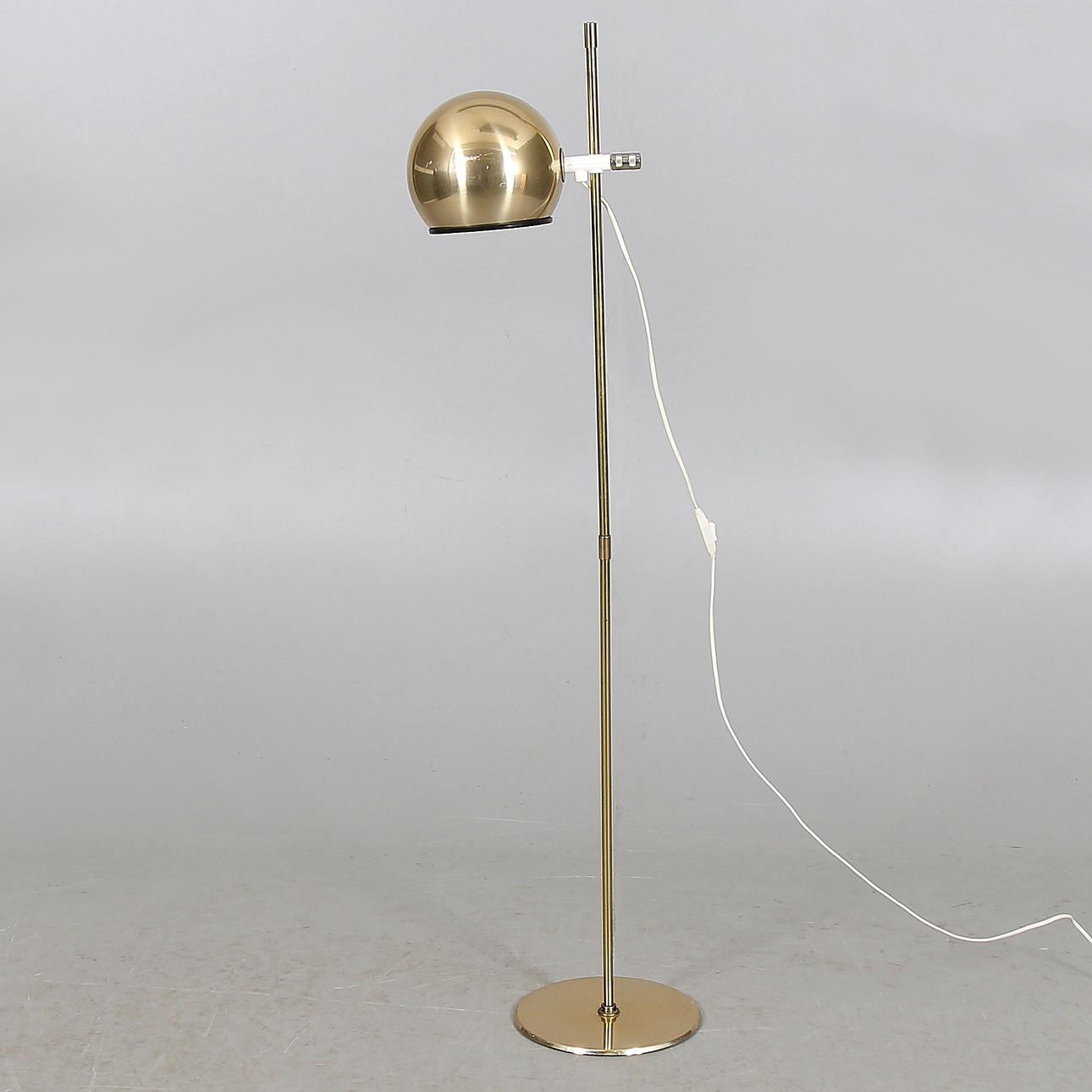 GOLVLAMPAN, Bergboms G-82, 1900-talets sista kvartal.