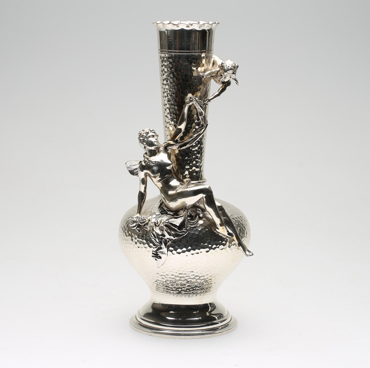 VAS, försilvrad metall, jugend, WMF (Württembergische metallwaren fabrik), 1900-talets början.